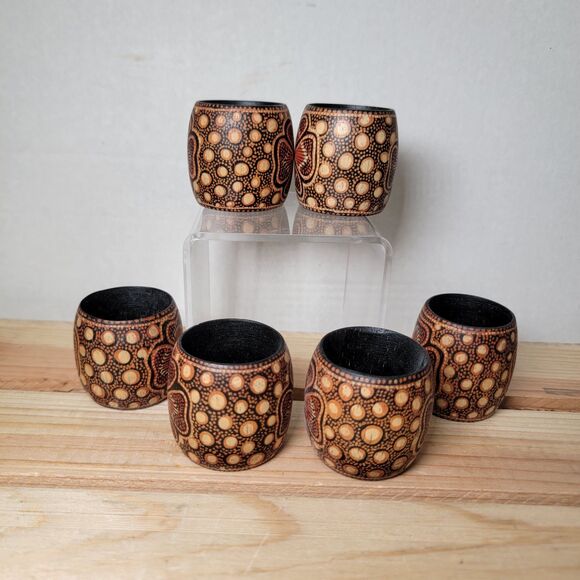 Set of 6 Pier 1 Brown Bamboo Napkin Rings - Picture 2 of 5